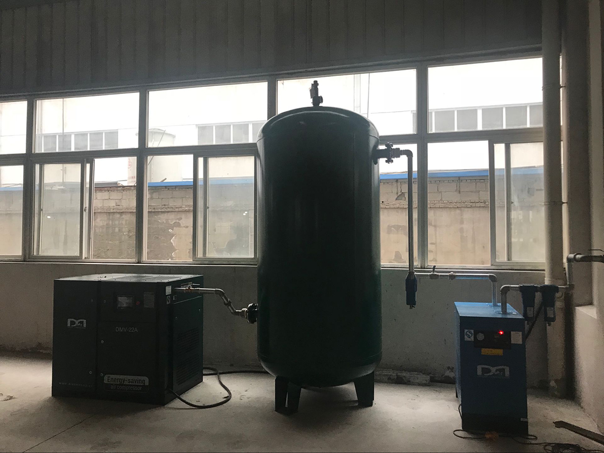 江苏常熟某建筑有限公司采购德蒙永磁式变频螺杆空压机案例